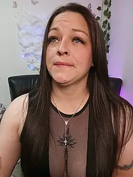 Isa bluee online show from July 31, 12:43 am
