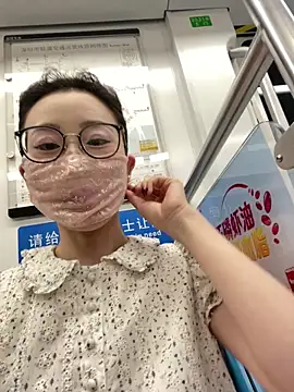 meimeibuguai online show from June 6, 12:21 pm
