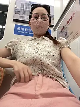 meimeibuguai online show from June 11, 12:03 pm