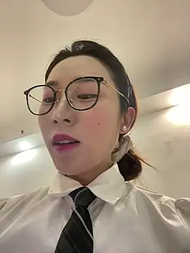 meimeibuguai online show from June 12, 9:41 am