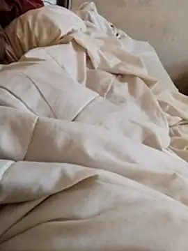 Snapshot of zeptap chatting on April 1, 5:52 am zeptap online show from April 1, 5:52 am