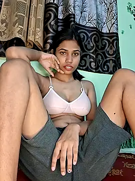 Snapshot of sexy__Valentine chatting on May 19, 4:35 pm sexy Valentine online show from May 19, 4:35 pm