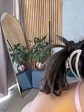 EmmaVonn online show from June 19, 7:39 pm