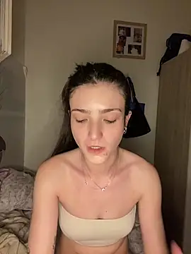 fogosaaa00 online show from June 12, 1:37 am
