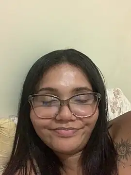 viviboraaaa online show from May 2, 12:48 am