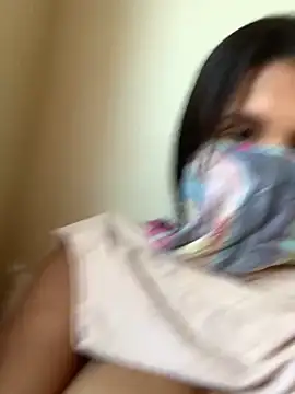 viviboraaaa online show from May 19, 6:36 pm