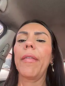 SofiParma online show from May 5, 7:11 pm