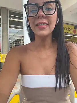 SofiParma online show from May 17, 6:59 pm