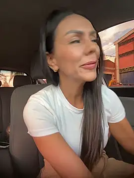 SofiParma online show from July 22, 9:39 pm