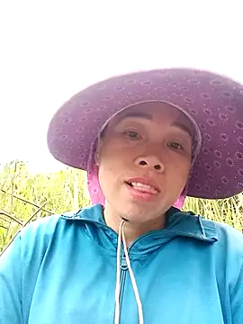 Vily-lonely online show from April 29, 10:19 am