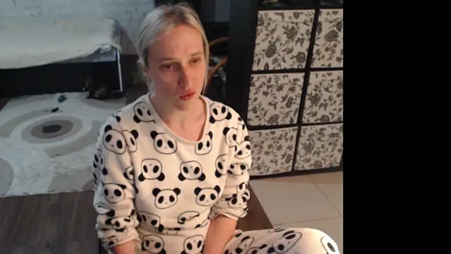 Sweet hot shrmp online show from June 8, 2:12 am