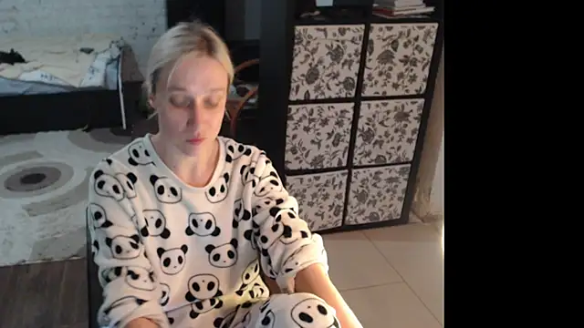Sweet hot shrmp online show from June 9, 10:27 am
