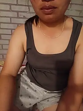 cat-kat online show from June 4, 1:06 pm