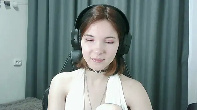 Snapshot of RubyBooby chatting on June 7, 4:44 pm RubyBooby online show from June 7, 4:44 pm