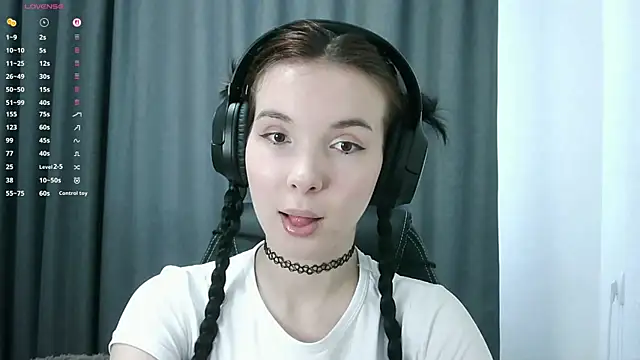 Snapshot of RubyBooby chatting on July 2, 2:56 pm RubyBooby online show from July 2, 2:56 pm