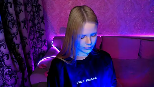 CaseySykes online show from July 28, 8:52 pm