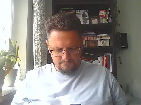 19cmSlave online show from July 14, 8:52 am