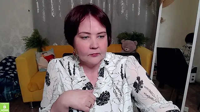 Snapshot of QUEEN02030 chatting on May 31, 6:09 pm QUEEN02030 online show from May 31, 6:09 pm