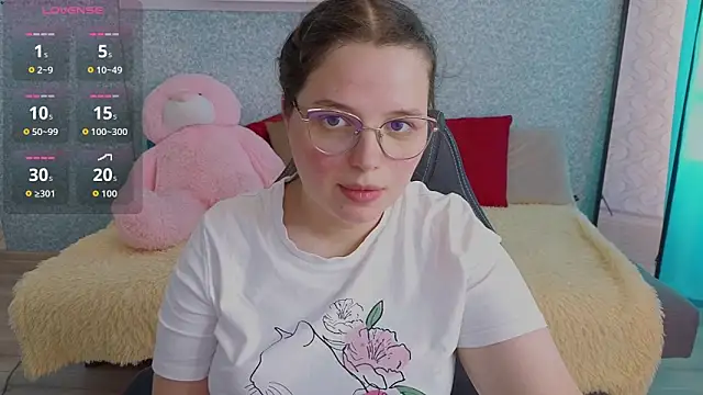 SofiDreamm online show from June 19, 2:10 pm