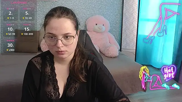 SofiDreamm online show from July 28, 2:35 pm
