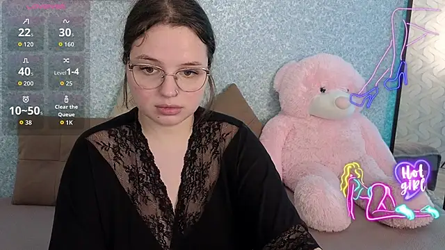 SofiDreamm online show from July 31, 3:00 pm
