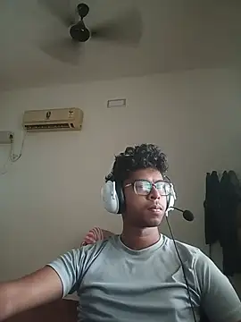 letsplaygame online show from July 9, 2:15 am