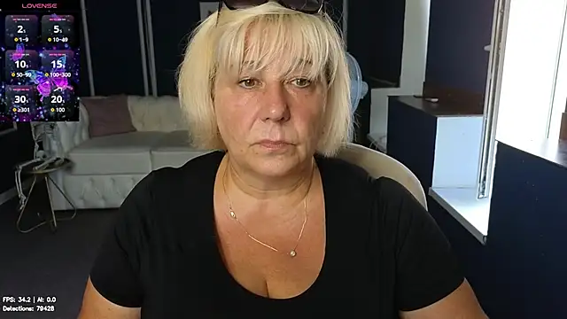Milane Milky online show from August 3, 5:28 am