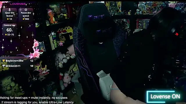 CutieTracer online show from June 12, 9:46 pm