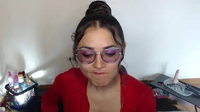 Snapshot of FreyaRouge chatting on June 12, 5:12 pm FreyaRouge online show from June 12, 5:12 pm