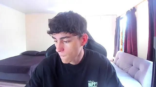 Luke Chill online show from May 4, 2:46 pm
