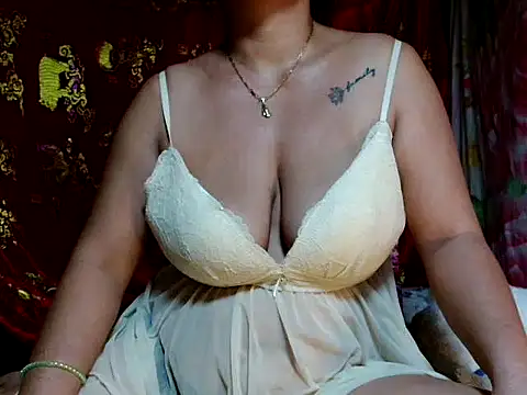 Snapshot of HornyHot_Asian chatting on May 10, 9:31 pm HornyHot Asian online show from May 10, 9:31 pm