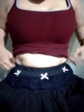 Snapshot of Mi-Naney chatting on May 12, 10:07 pm Mi-Naney online show from May 12, 10:07 pm