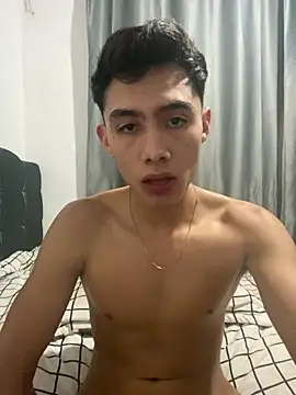 jmaxter online show from April 13, 5:13 am