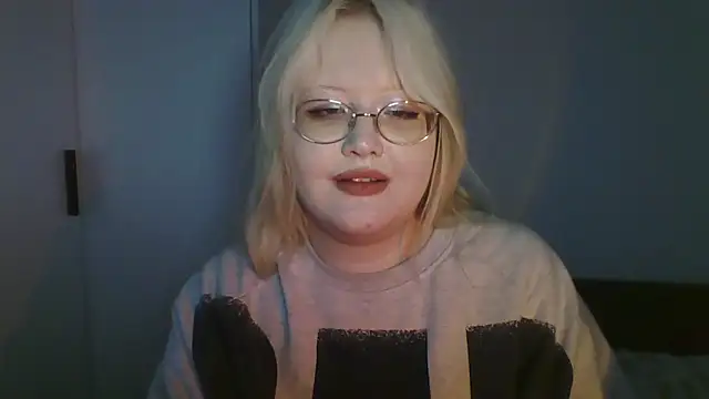 Elayne Sweet online show from June 13, 6:22 am