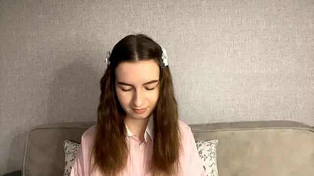 WinterChriscoe online show from April 2, 6:11 am