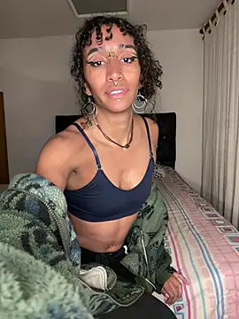 Snapshot of Sun_lynx_Love chatting on June 4, 12:49 am Sun lynx Love online show from June 4, 12:49 am