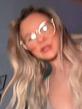 Shorty Holly online show from May 22, 5:58 am