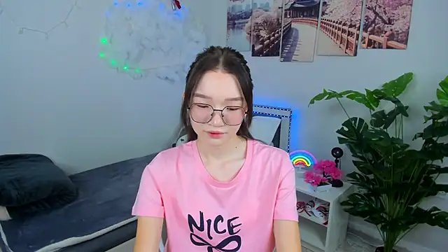 Snapshot of syuri_sun chatting on June 16, 3:14 pm syuri sun online show from June 16, 3:14 pm