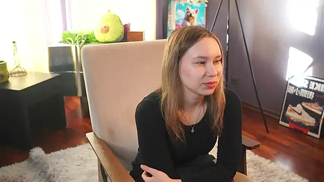 MathaConnie online show from April 6, 4:10 am