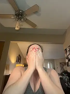 taylorsunshine online show from August 1, 10:30 pm