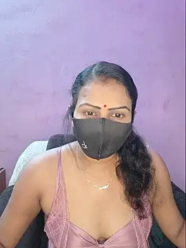 Snapshot of Legend_choice chatting on June 8, 3:56 pm Legend choice online show from June 8, 3:56 pm