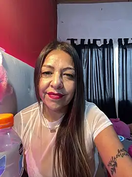 Snapshot of Guaada chatting on April 6, 5:58 pm Guaada online show from April 6, 5:58 pm