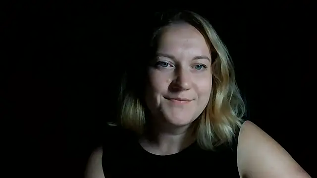 TinaKittyX online show from June 3, 8:25 pm