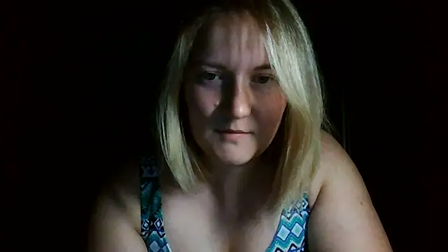 TinaKittyX online show from June 14, 8:44 pm