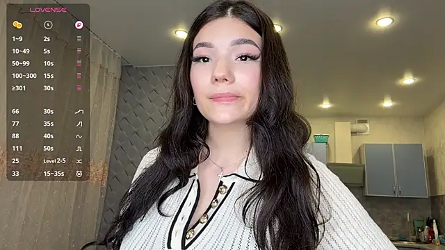 Snapshot of Barbie_Aria chatting on June 14, 4:42 pm Barbie Aria online show from June 14, 4:42 pm