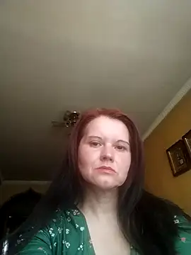 Snapshot of VeronikaLogan chatting on June 9, 10:38 am VeronikaLogan online show from June 9, 10:38 am
