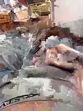 Snapshot of lucasss060 chatting on March 31, 8:31 pm lucasss060 online show from March 31, 8:31 pm