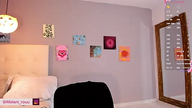 Melaniaa Roussee online show from June 6, 2:27 am