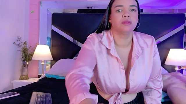 Veronica Nasty  online show from June 9, 7:25 pm