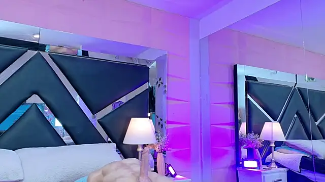 Veronica Nasty  online show from June 18, 7:40 pm